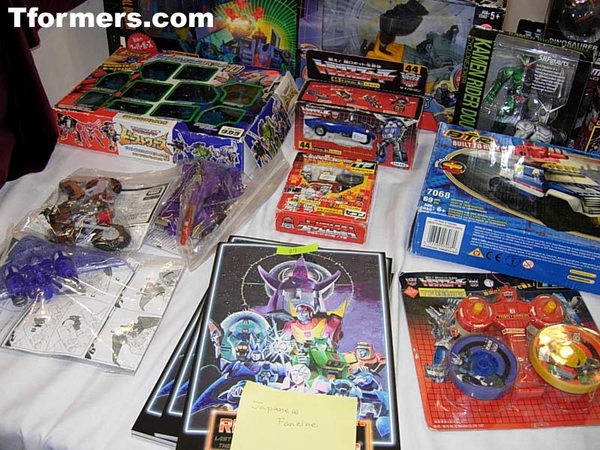 Botcon 2011 Dealers Room  (302 of 359)